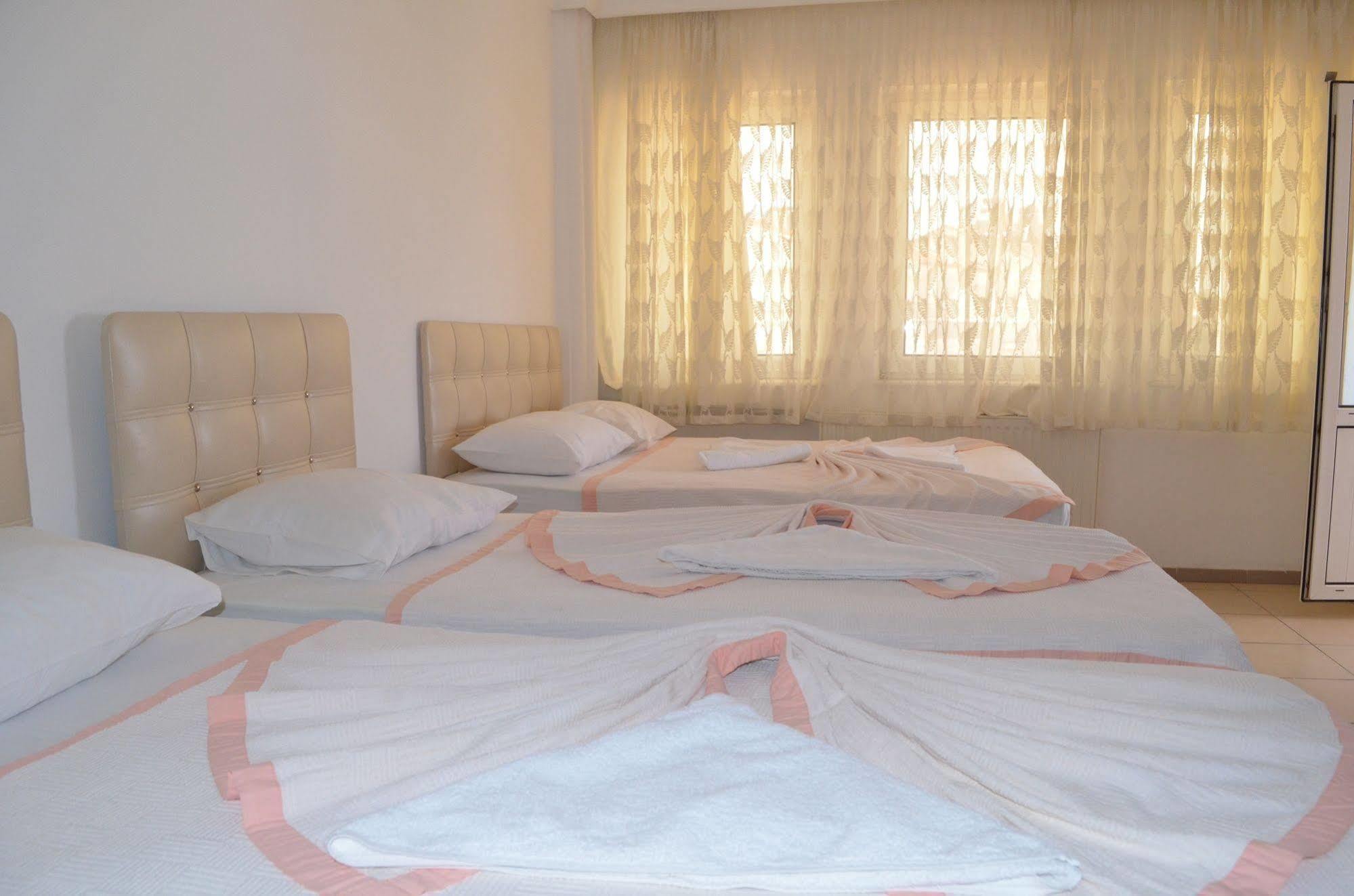 Hotel Prens Yildiz Айвалык Экстерьер фото