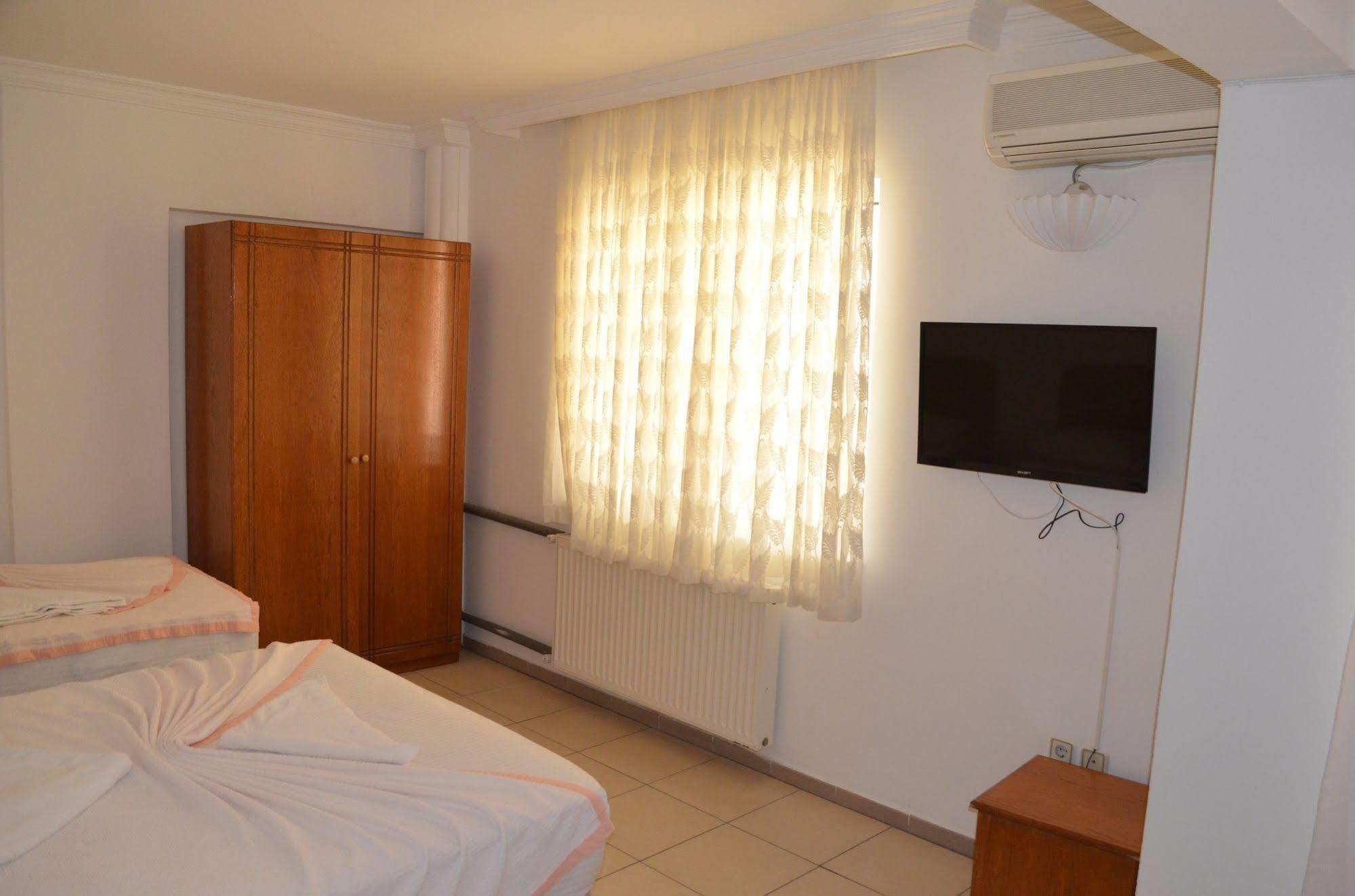 Hotel Prens Yildiz Айвалык Экстерьер фото